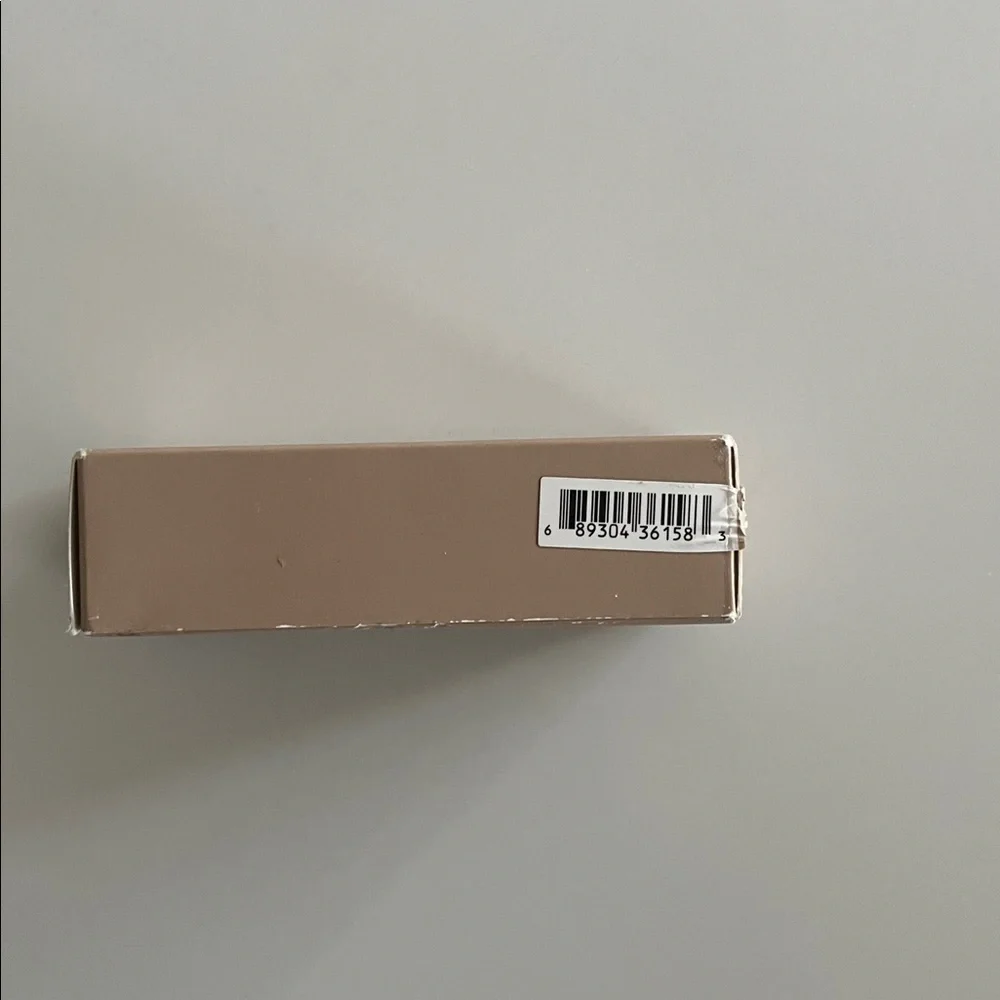 Anastasia Beverly Hills Beauty Balm Serum Boosted
Skin Tint - Picture 12 of 13